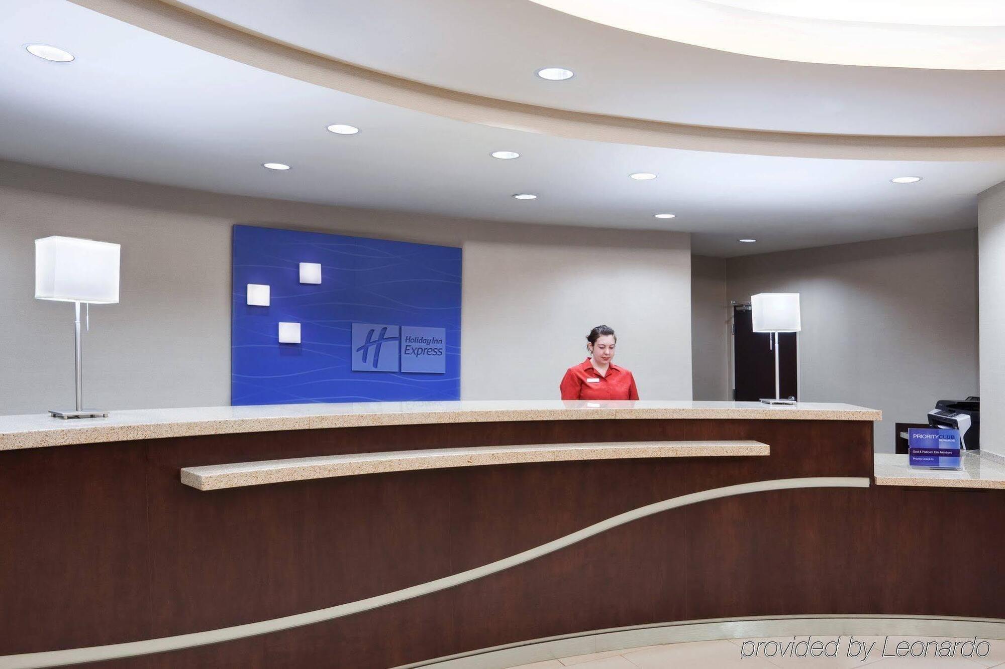 Holiday Inn Express & Suites Zanesville North By Ihg Eksteriør bilde